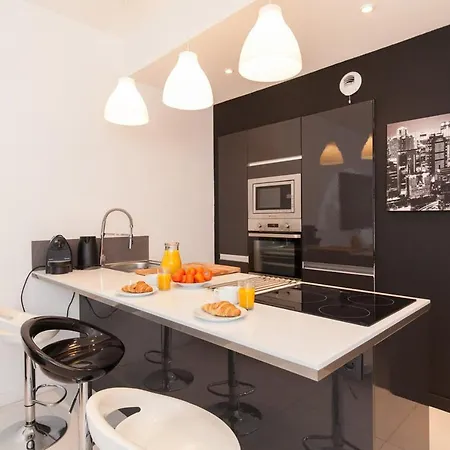 13 Rue De Suffren - Suf3101 - 2p Cannes